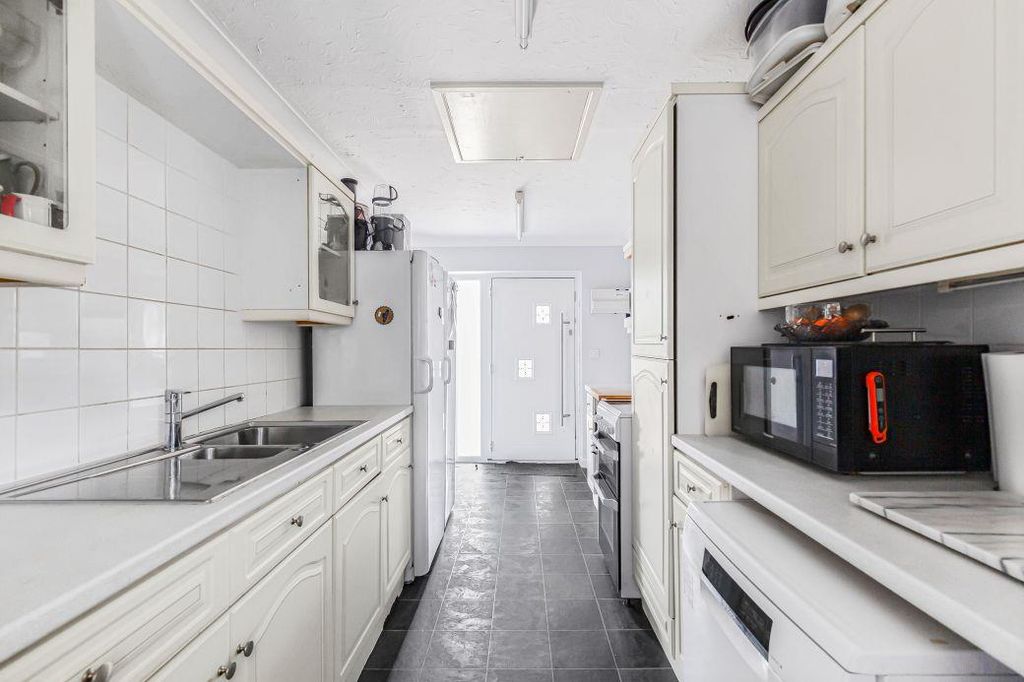 Property photo 3 of 33 25_75183.Jpg