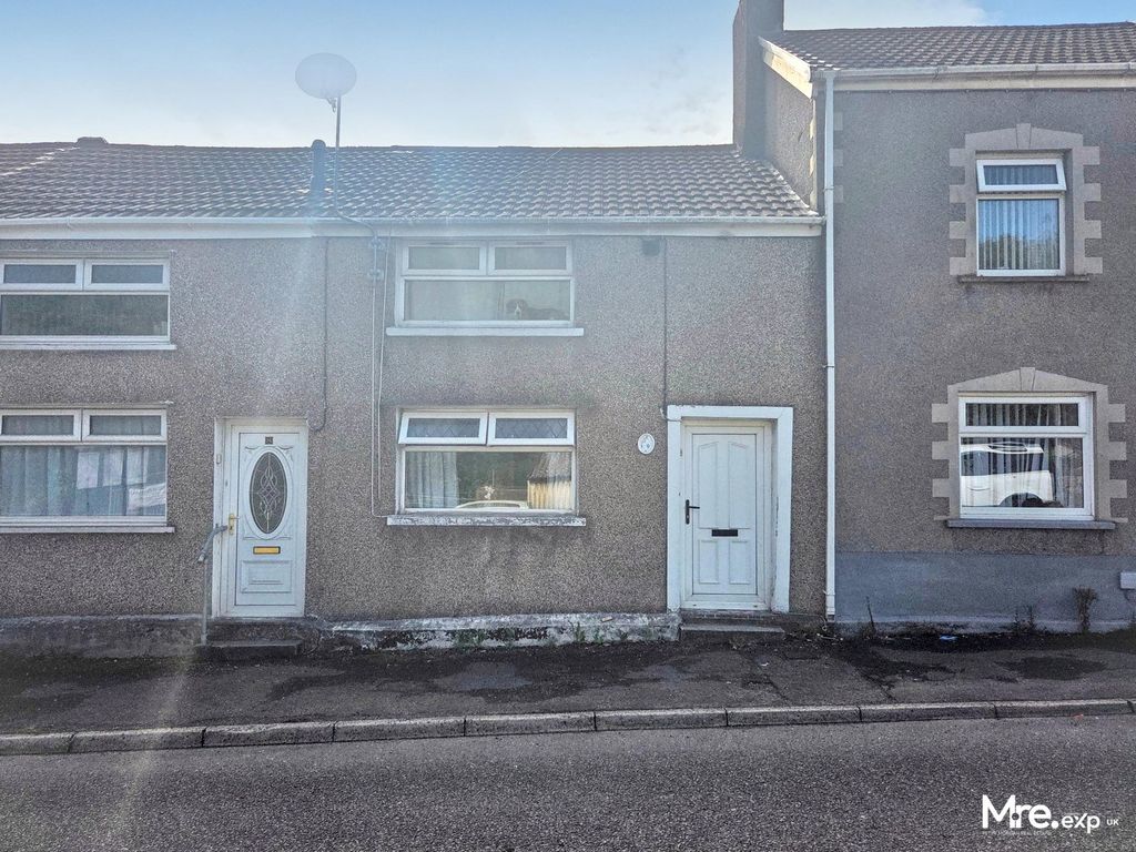 Property photo 1 of 1