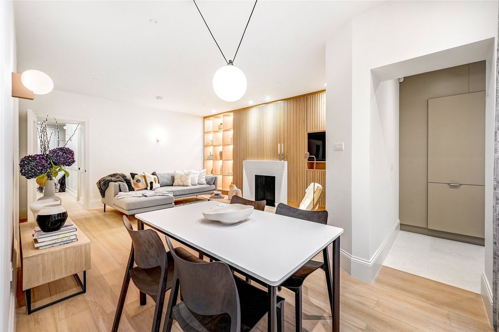 Property photo 2 of 28 Picture No. 28