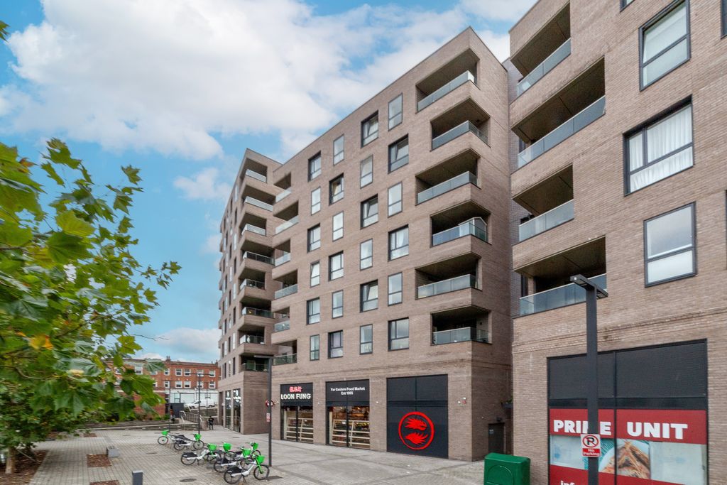 Property photo 3 of 10