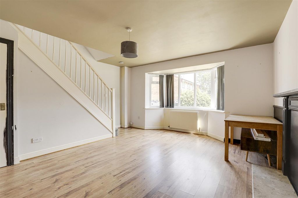 Property photo 2 of 14 10.Jpg