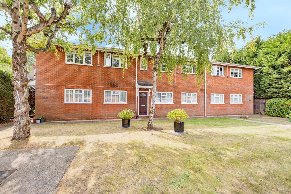 Property photo 1 of 17