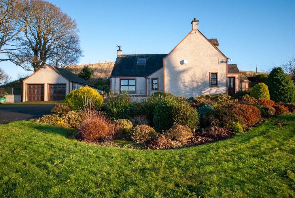 Property photo 3 of 32 Photo 3