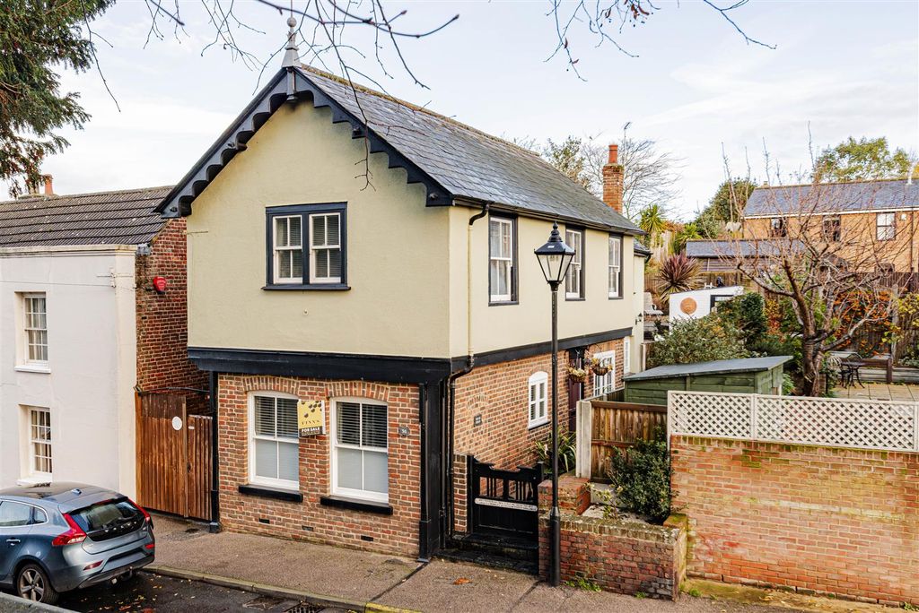 Property photo 2 of 19 L J Imaging-9.Jpg