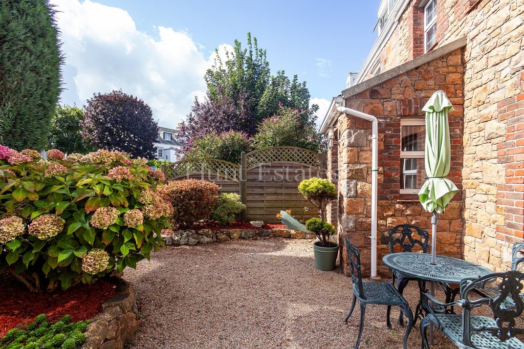 Property photo 2 of 27 Not Specified