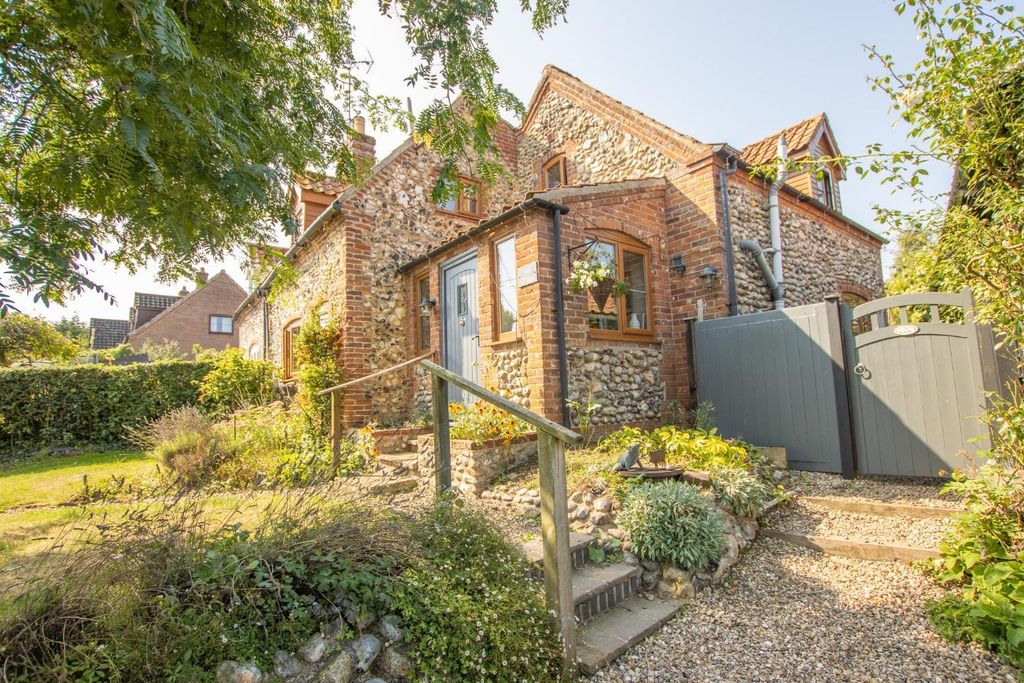 Property photo 1 of 25 3563990