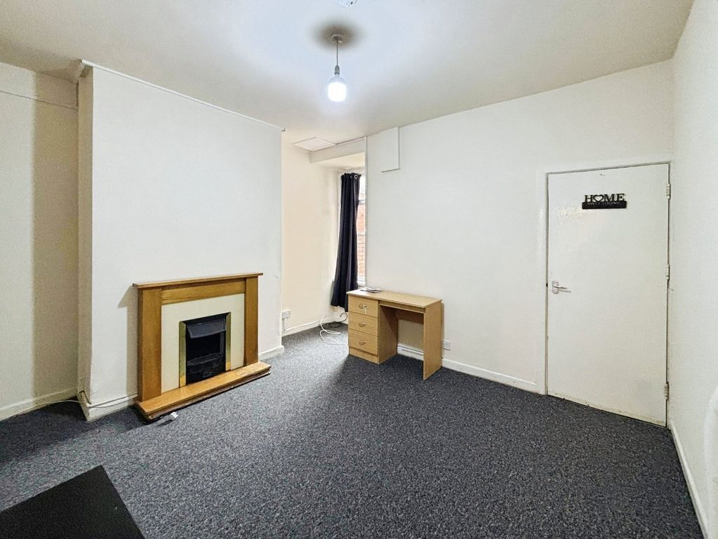 Property photo 2 of 11 Picture No. 03