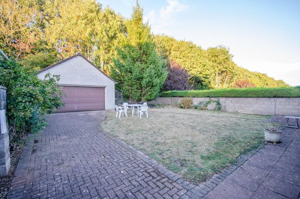 Property photo 3 of 17 Rear Garden.Jpg