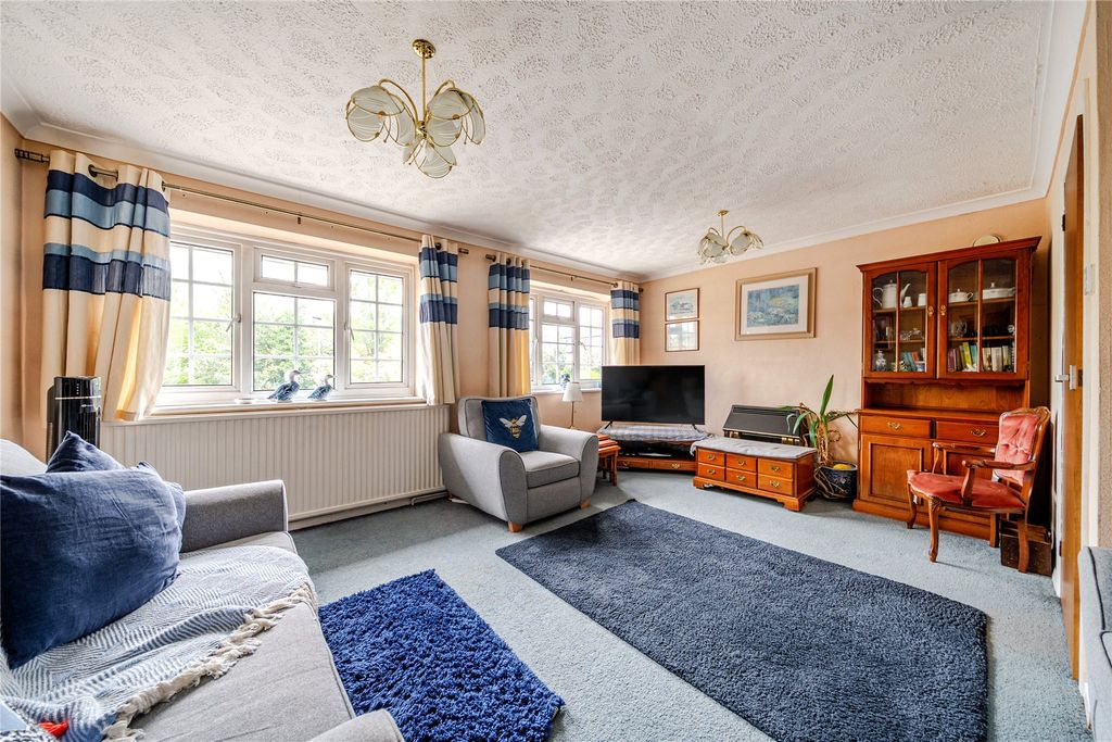 Property photo 2 of 17 Picture No. 06