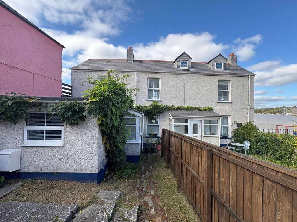 Property photo 1 of 15