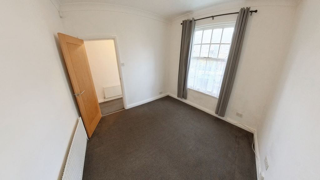 Property photo 3 of 29