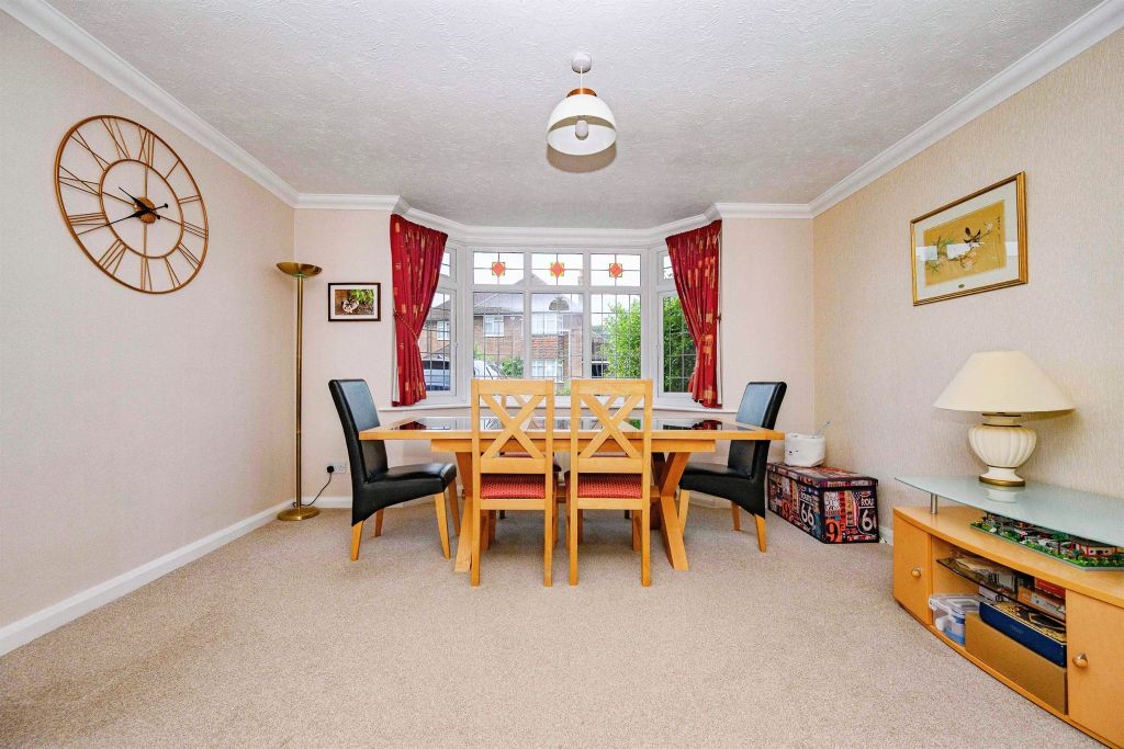 Property photo 3 of 20