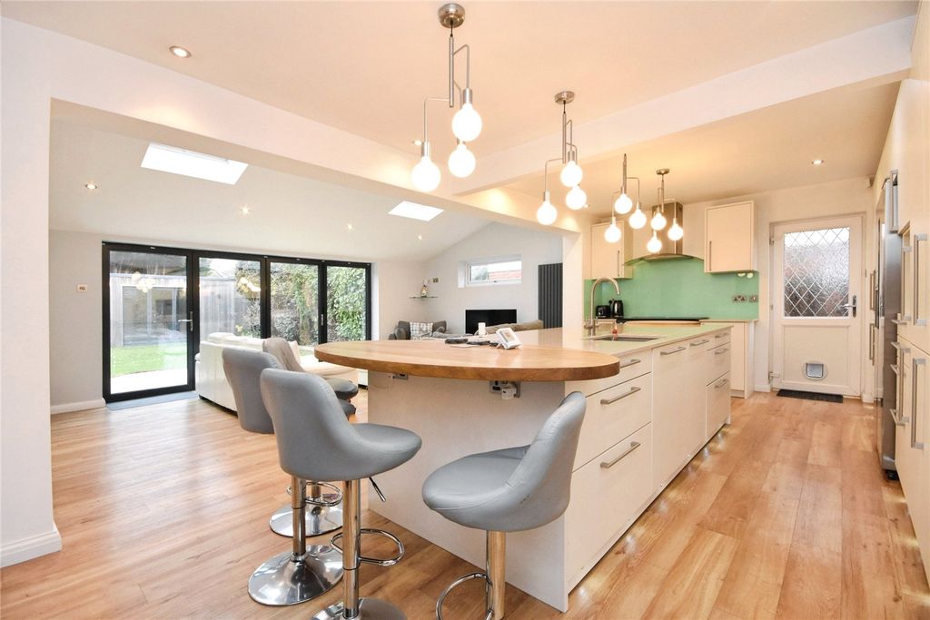 Property photo 2 of 29 Kitchen/Family Room