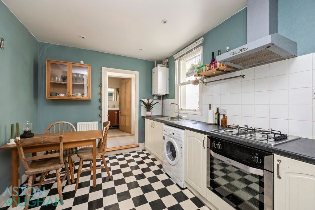 Property photo 3 of 15 5534074