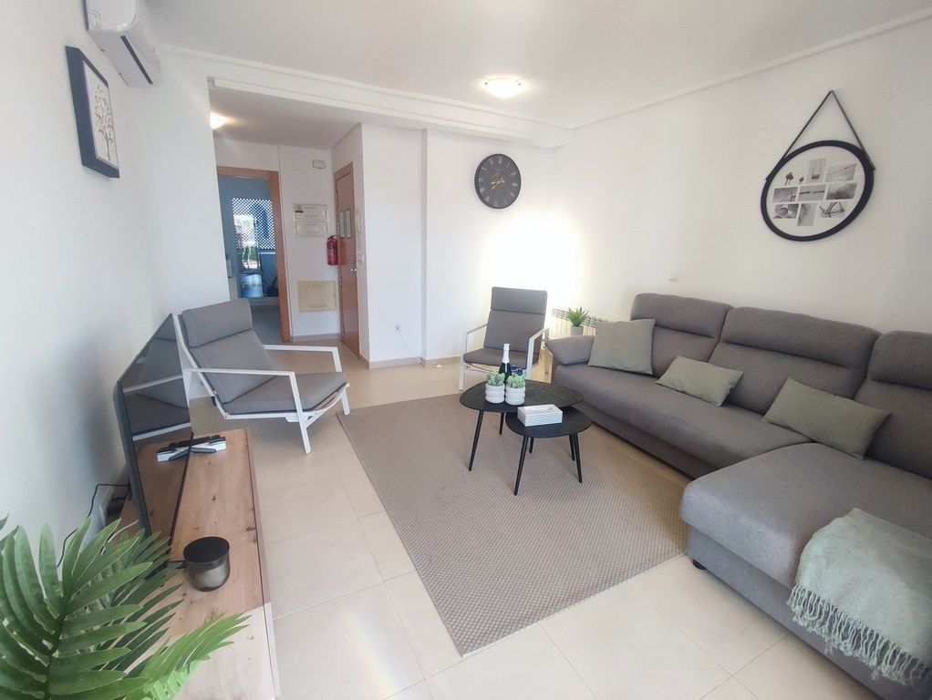 Property photo 2 of 46