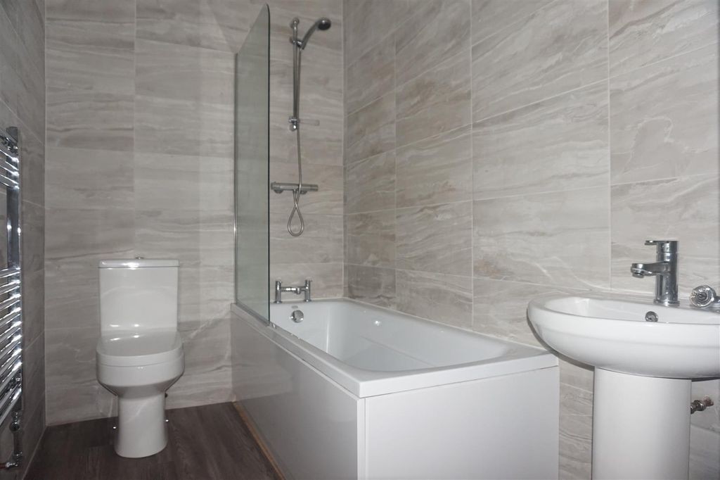 Property photo 3 of 3 Bathroom