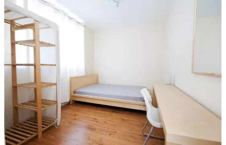 Property photo 2 of 6