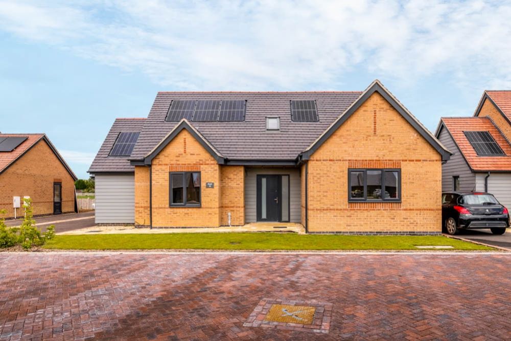 Property photo 2 of 25 Bennington Road Plot 15 (Butterwick)-7