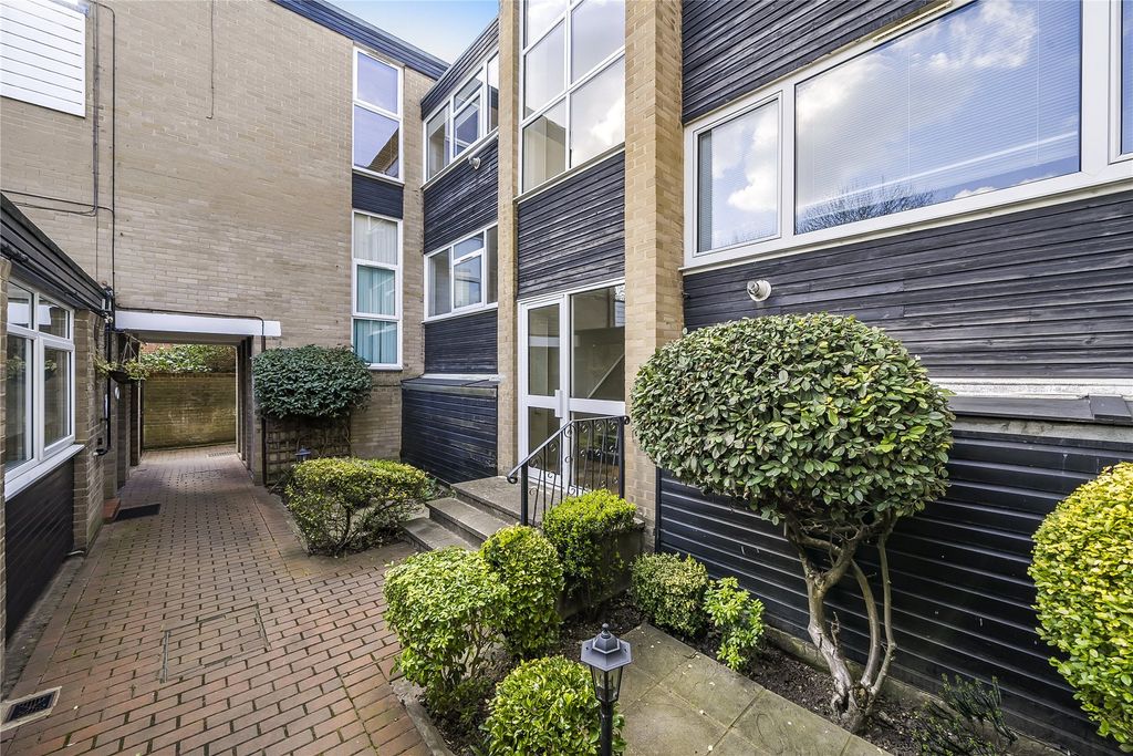 Property photo 1 of 14 Picture No. 10