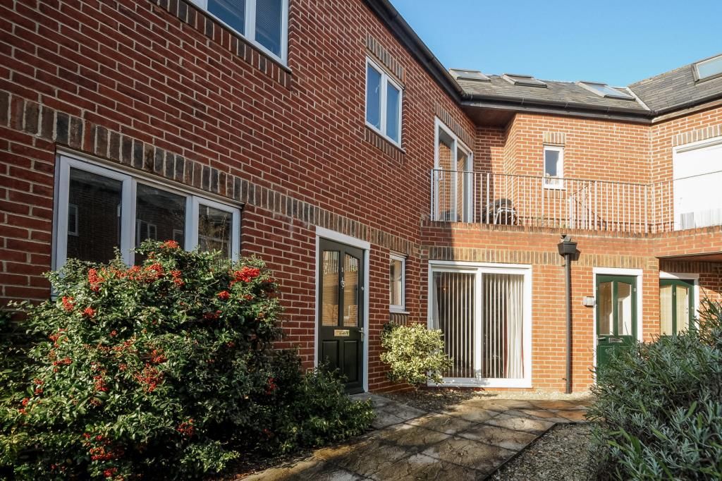 Property photo 1 of 10 External View