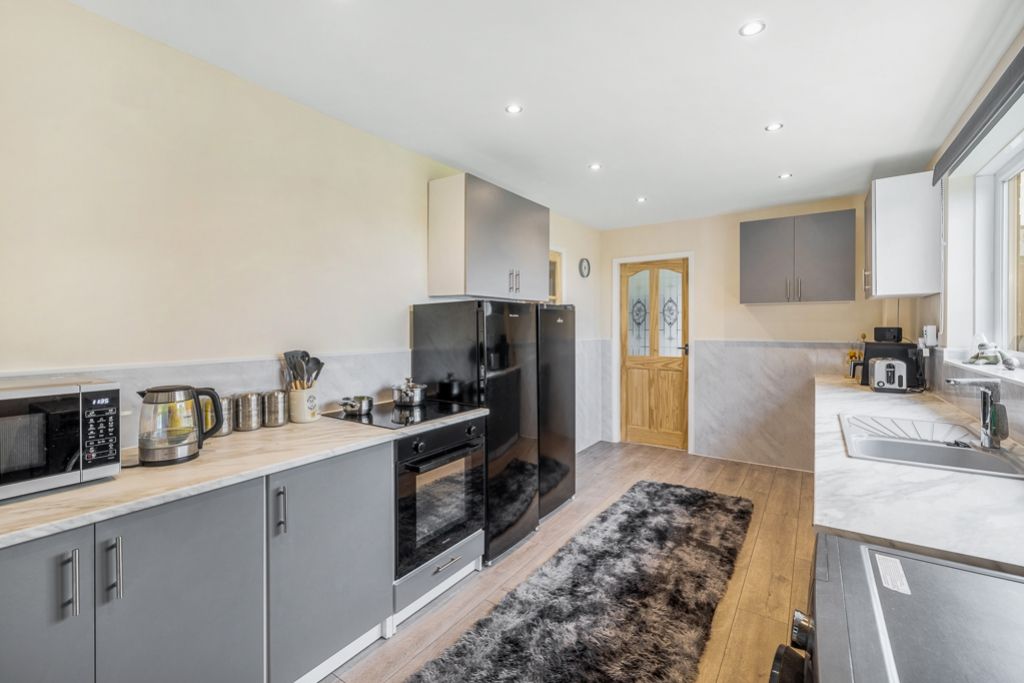 Property photo 2 of 24 The Bungalow (Old Leake)-16