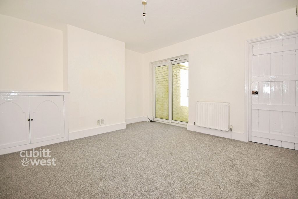 Property photo 3 of 14 4F03698d-Dsc_4192