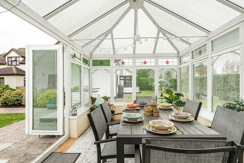 Property photo 3 of 29