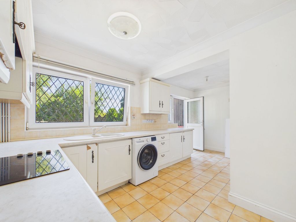 Property photo 3 of 29