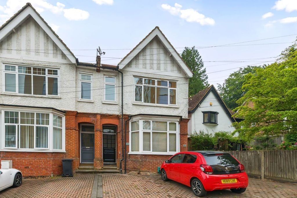 Property photo 1 of 6
