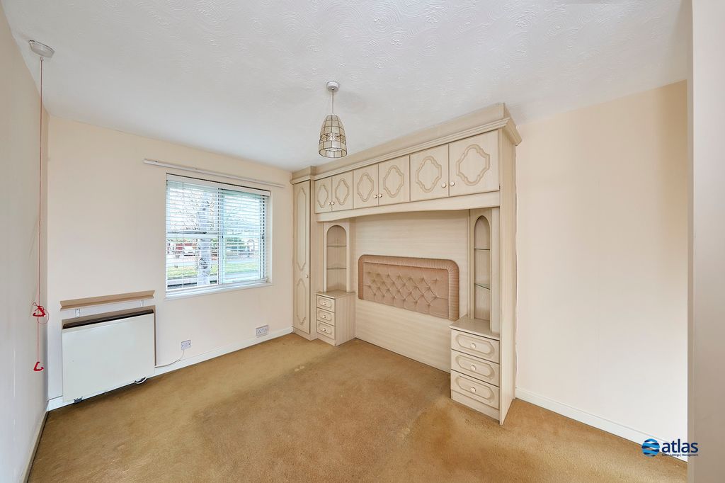 Property photo 3 of 11 Bedroom