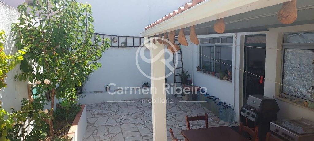 Property photo 1 of 29 Terraced Single-Family Home T3 With Terrace In Cabeço De Vide - Fronteira