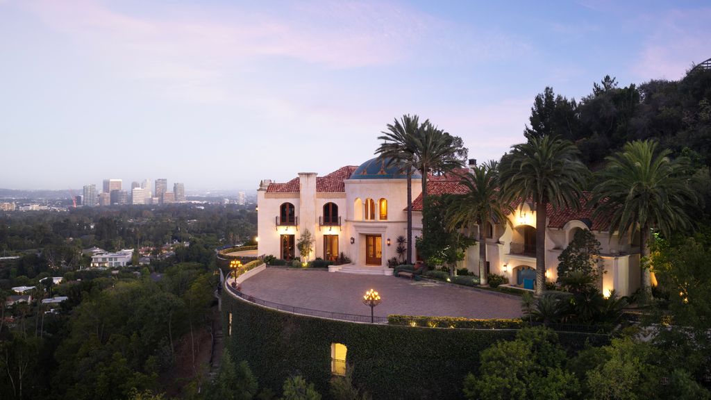 Property photo 1 of 30