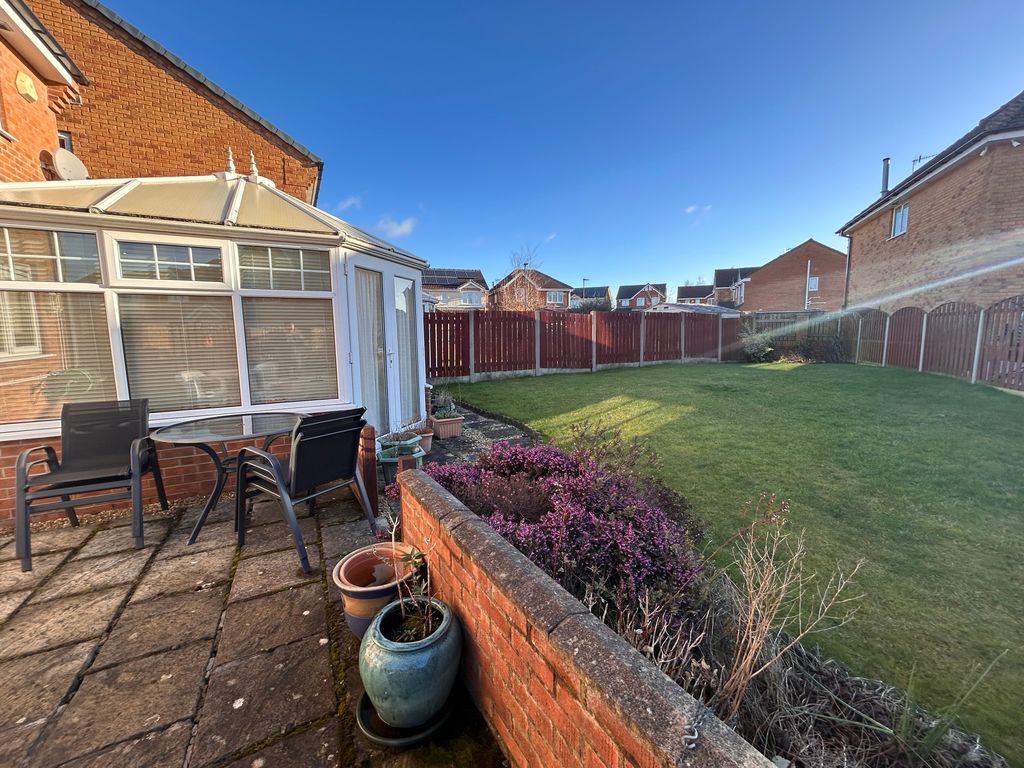 Property photo 2 of 16