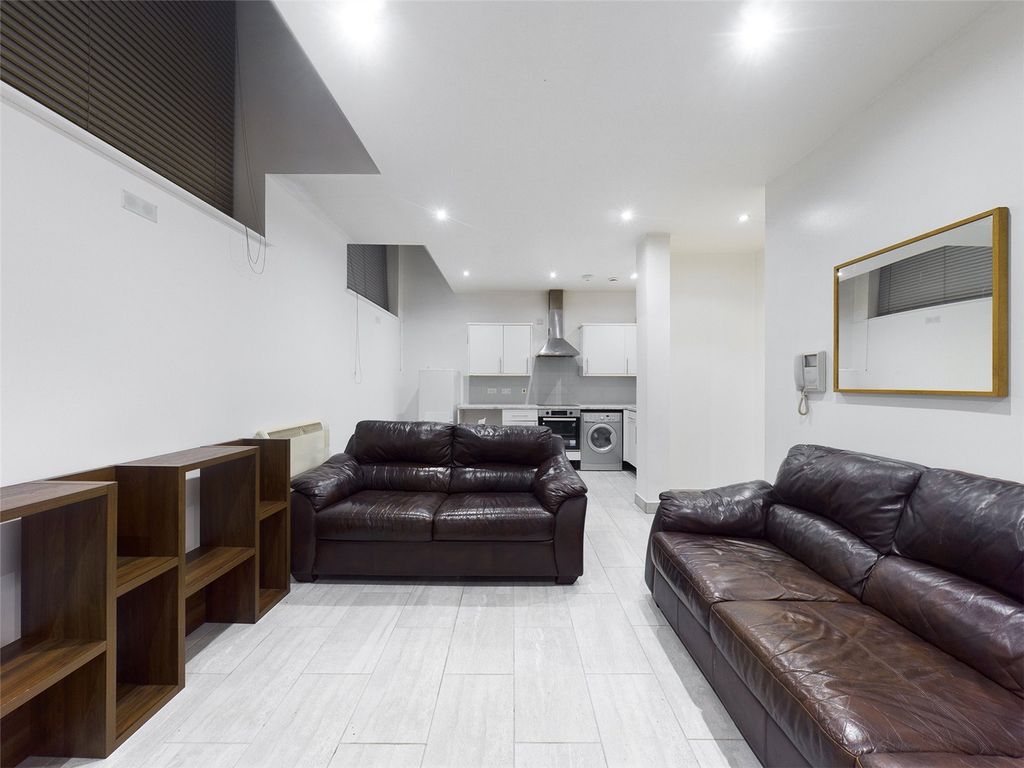 Property photo 1 of 7 Picture No. 06