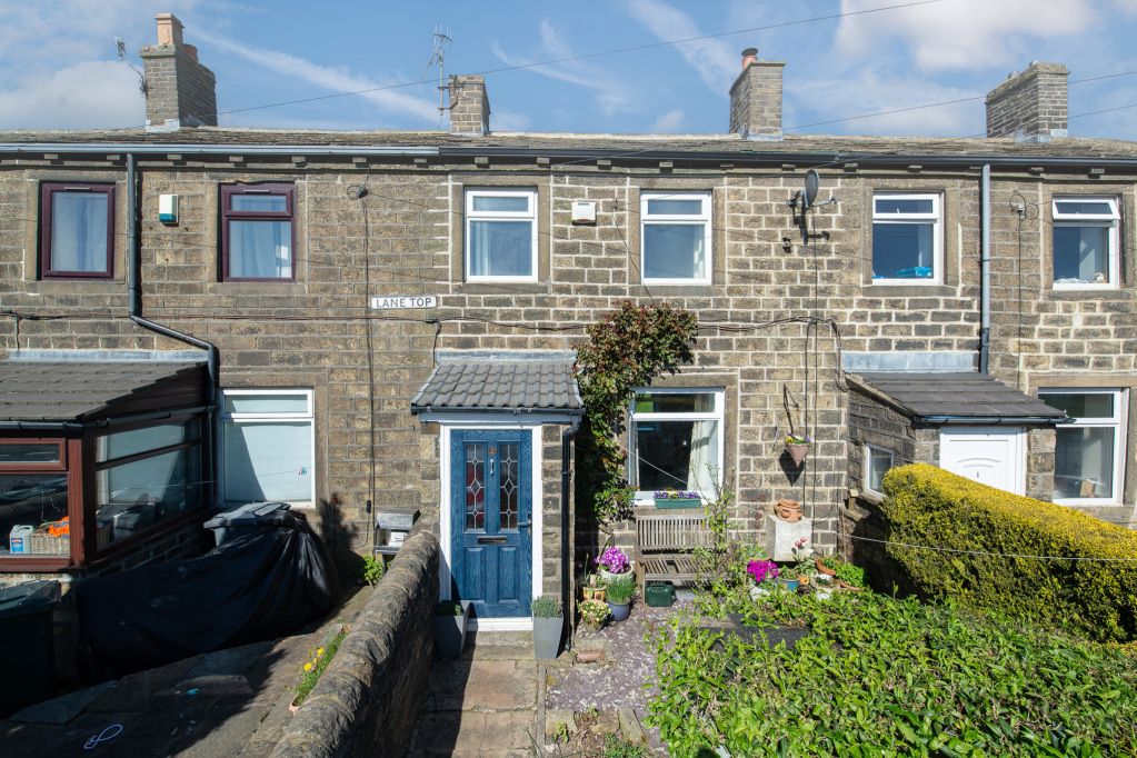 Property photo 1 of 19 Exterior