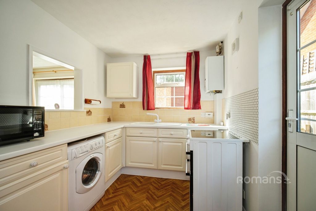 Property photo 2 of 11 Pbox-Img.Jpg