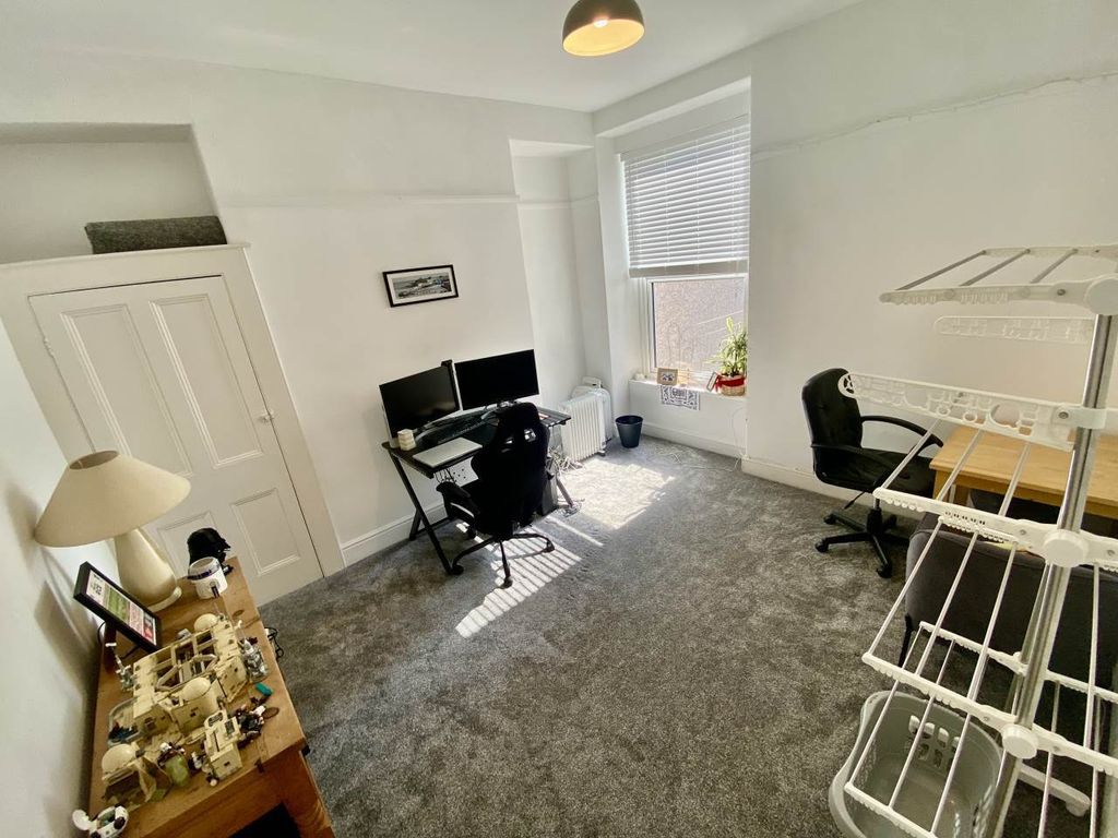 Property photo 2 of 19 Img_4887