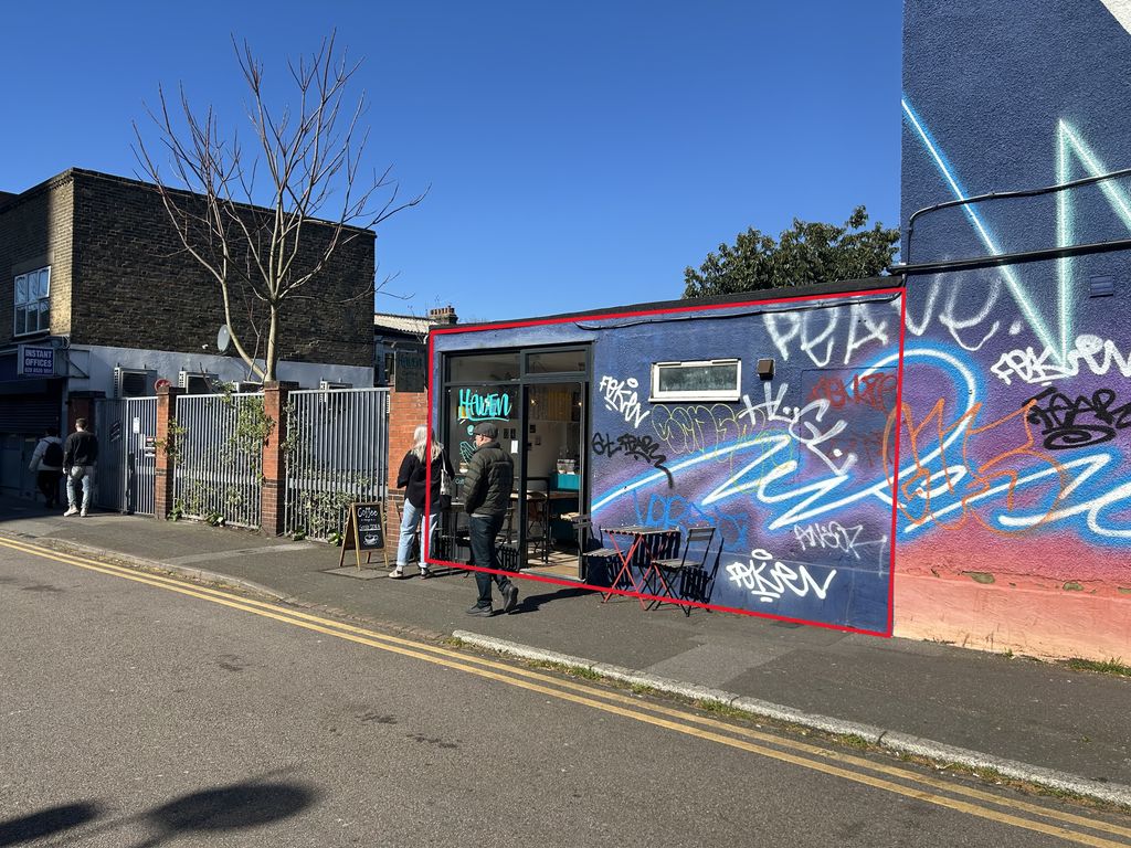 Property photo 3 of 6