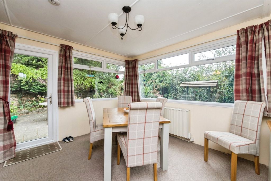 Property photo 3 of 20 Picture No. 04