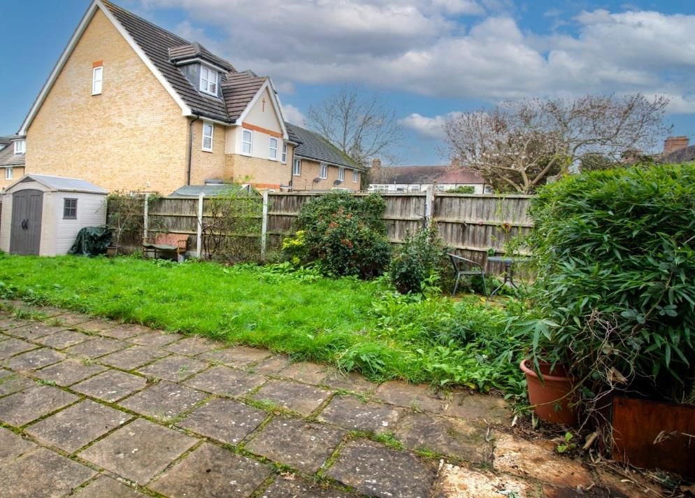 Property photo 2 of 9