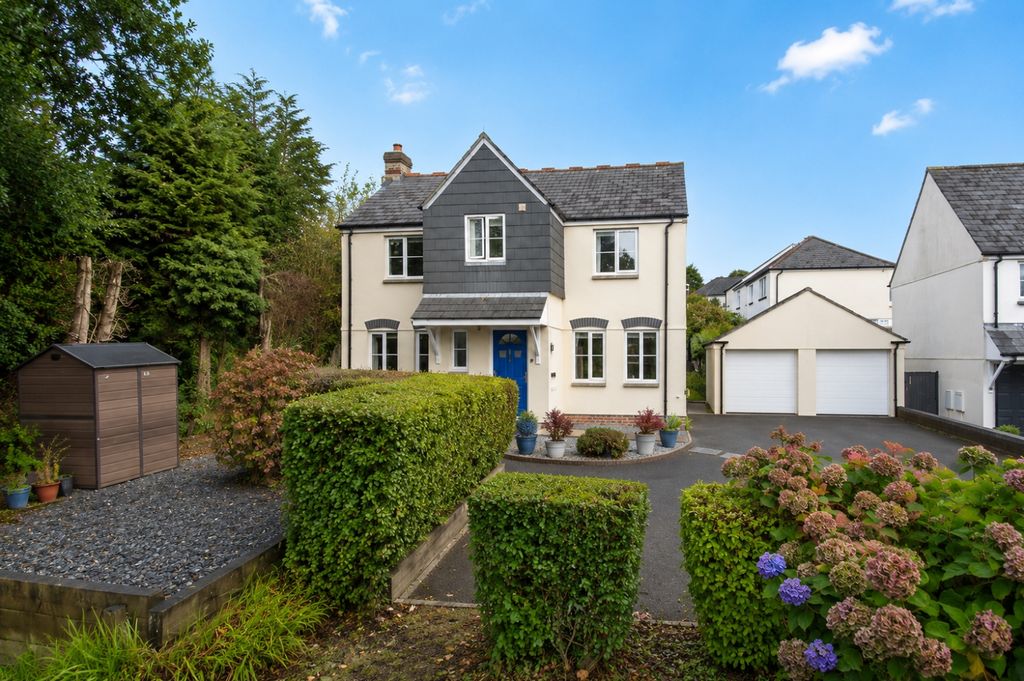 Property photo 1 of 20 d93Bd5Fe-E9ce-4F6B-9A18-0d96839B58A0