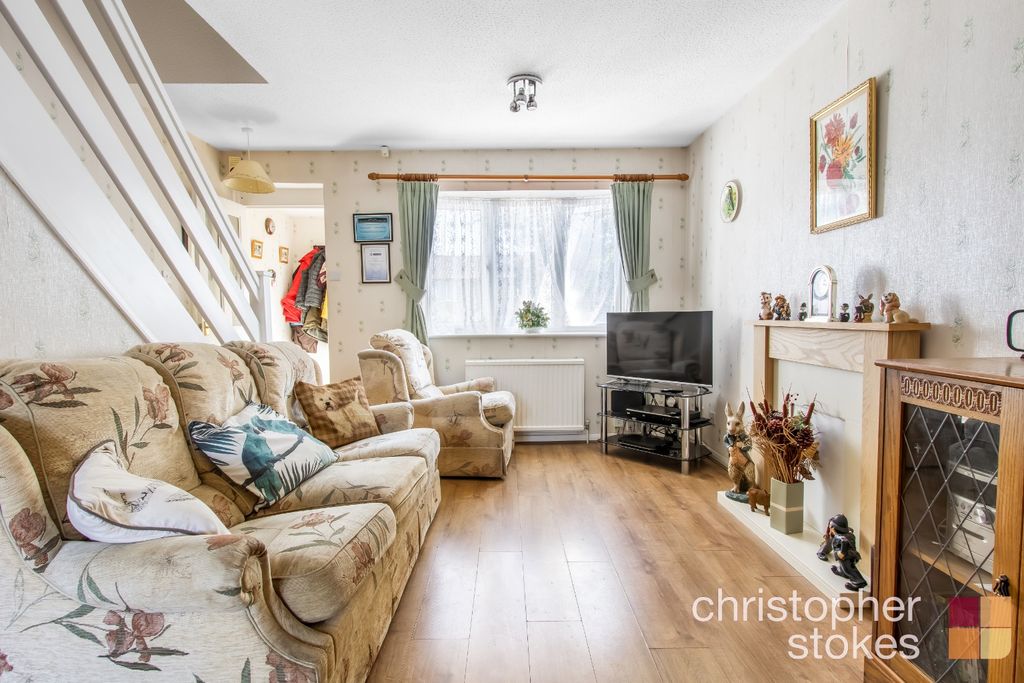 Property photo 2 of 12 4529203