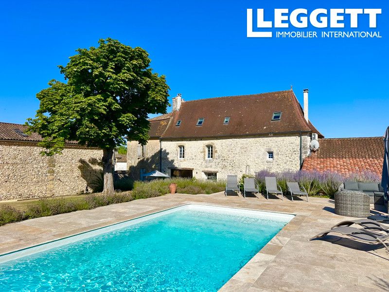 Property photo 1 of 10