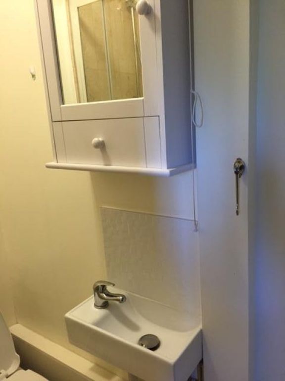 Property photo 2 of 15 Bathroom