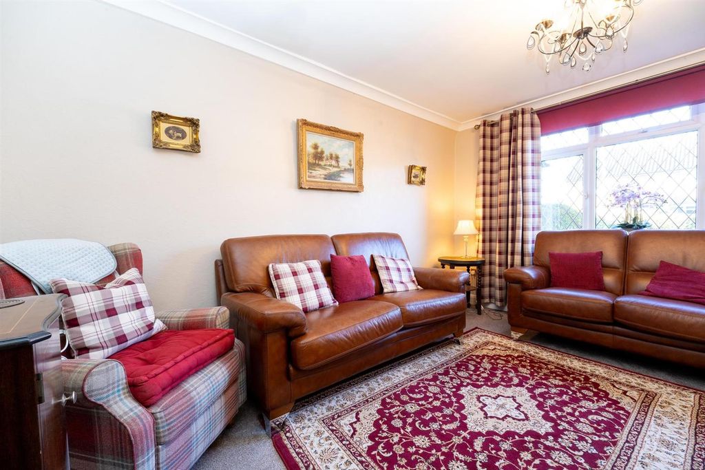 Property photo 3 of 16 Living Room