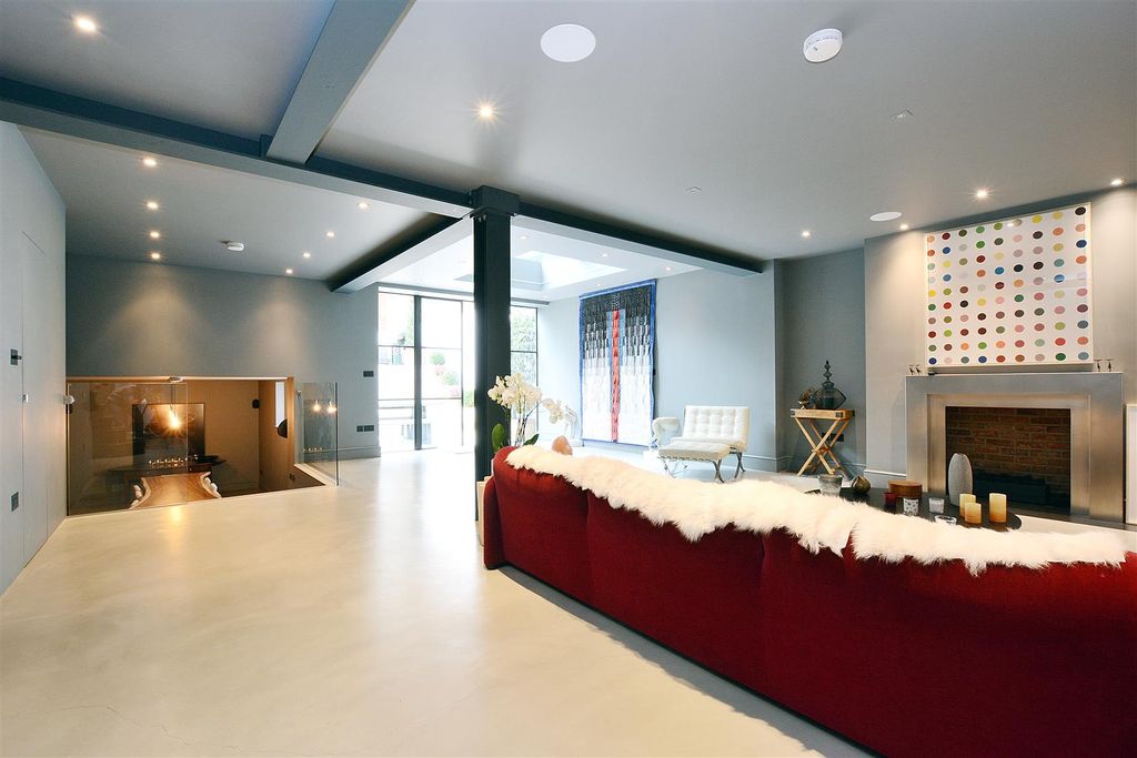 Property photo 2 of 17 17.Jpg