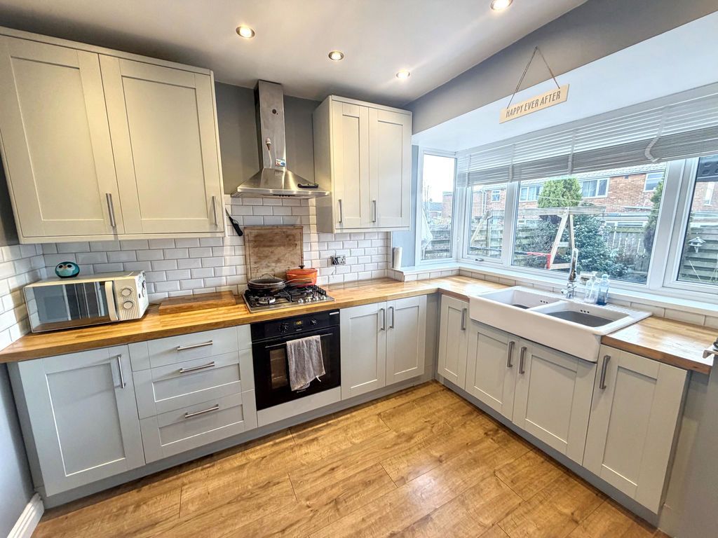 Property photo 3 of 15 Photo 10