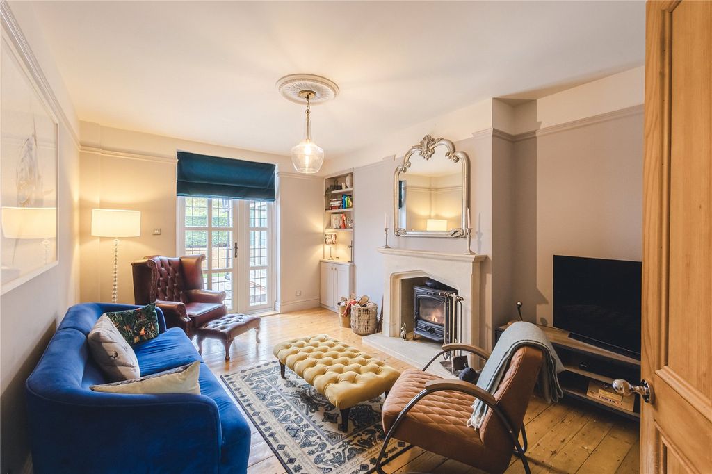 Property photo 2 of 24 Picture No. 04