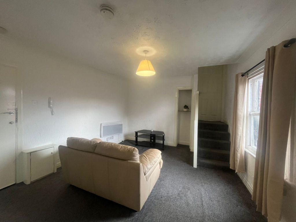 Property photo 3 of 9