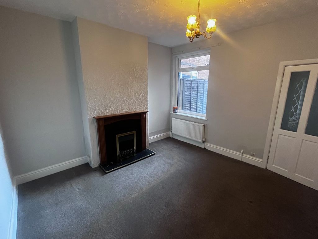 Property photo 3 of 8 Image